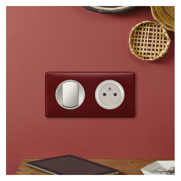 Legrand Céliane - Mécanisme PC 2P+T - 16A - Réf.: 067111