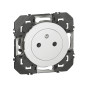 Legrand - Dooxie - Prise de courant 2P+T Surface - 16A - 250V - Blanc - Réf : 600335