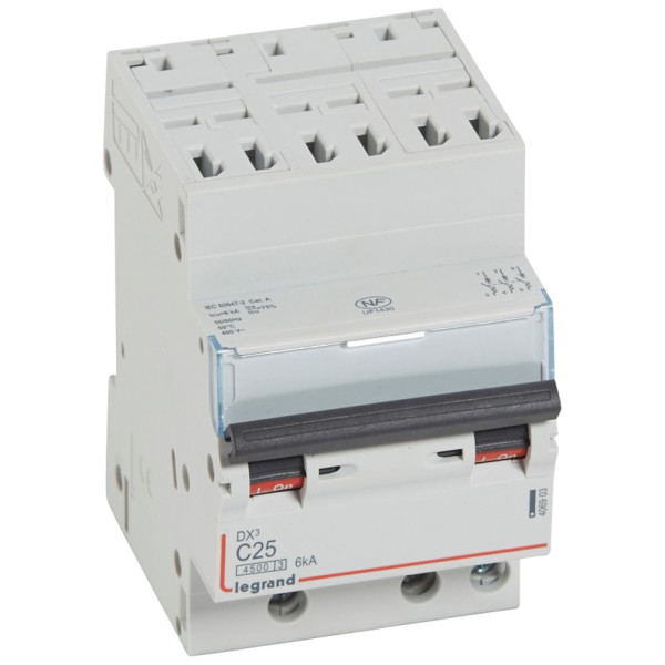 Legrand - Disjoncteur DNX³4500 6kA arrivée automatique sortie à vis - tripolaire 400V~ 25A courbe C - 406903