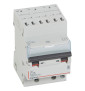 Legrand - Disjoncteur - 25A 3P -  Courbe C - DX3 4500/6kA - Auto/Vis - 3 Modules - Réf : 406903