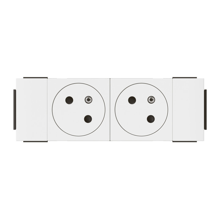 Legrand - Prise pour goulotte 2x2P+T - 4M - Blanc - Mosaic - Réf : 077102L