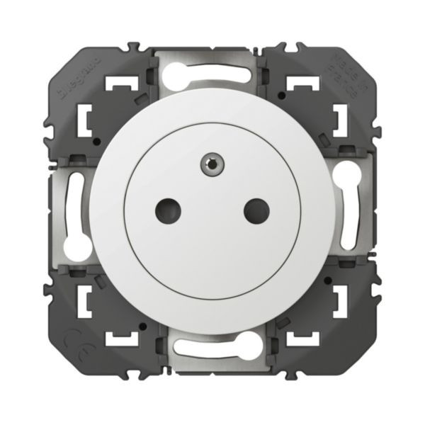 Legrand - Prise de courant 2P+T Surface 16A Dooxie - Finition Blanc - Réf : 600335