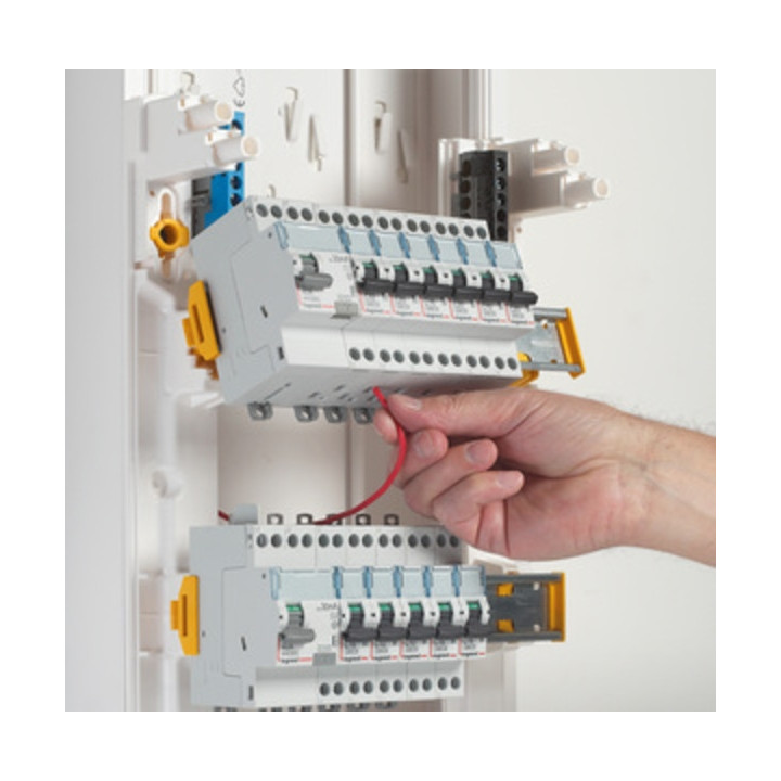 Legrand - Coffret DRIVIA 26 Modules - 2 Rangées de 13M - largeur 250mm - Réf.: 401212