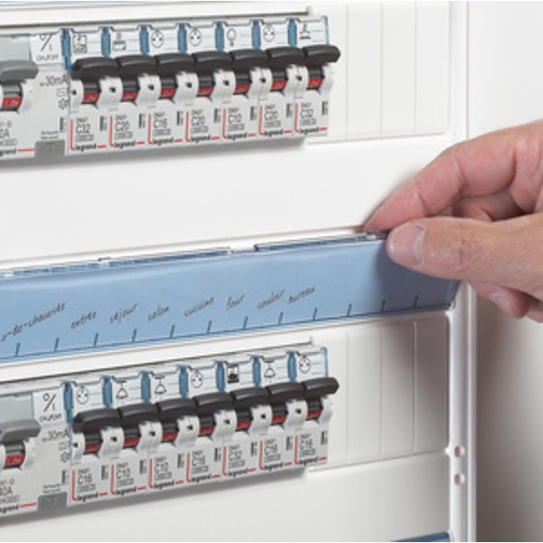 Legrand - Coffret DRIVIA 39 Modules - 3 Rangées de 13M - largeur 250mm - Réf.: 401213