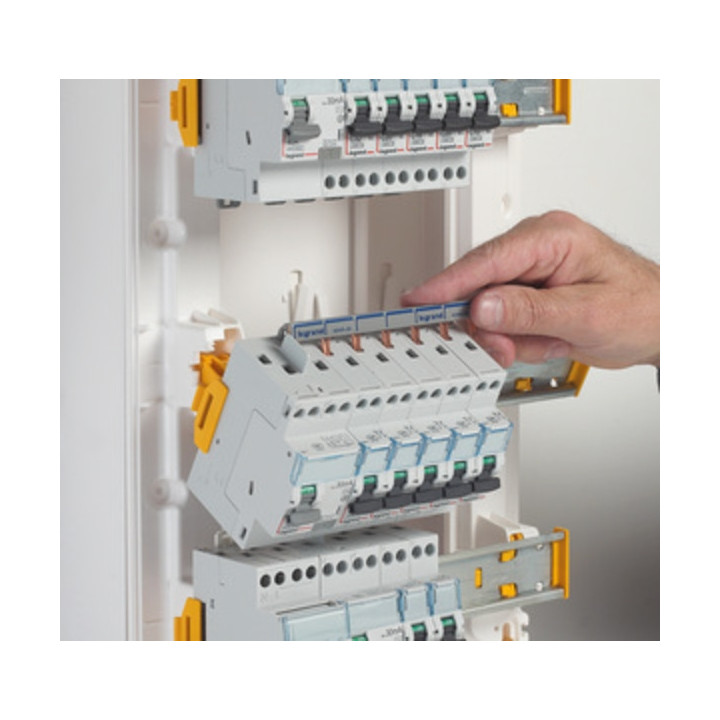 Legrand - Coffret DRIVIA 39 Modules - 3 Rangées de 13M - largeur 250mm - Réf.: 401213