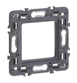 Legrand - Céliane 2024 - Prise électrique affleurante - SANS PLAQUE - Noir mat - 2P+T 16A - 1 poste - Réf : CE0111