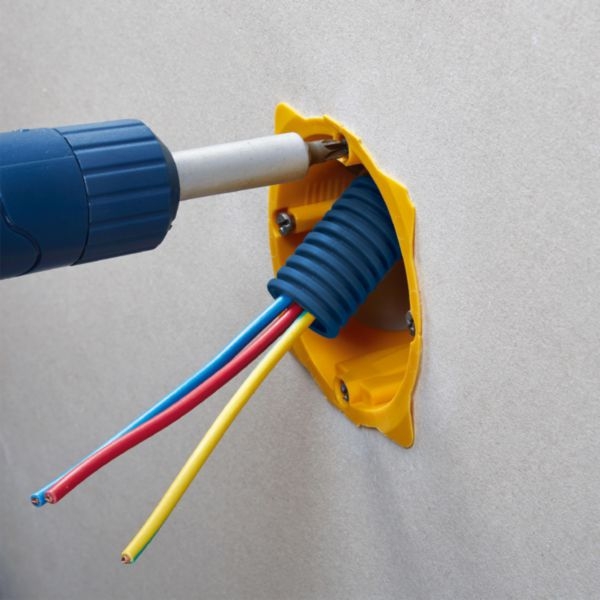Legrand Batibox - Boîte d'encastrement 1 poste BBC - Profondeur 40mm - Réf.: 080021