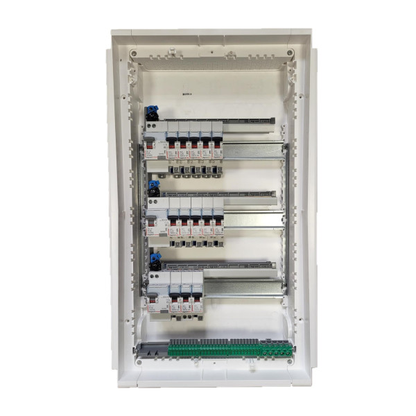 Legrand - Tableau électrique encastré pré-équipé pour T3 - 13 modules - 3 Rangées - AUTO - Réf: LEGTABLEAUT3E