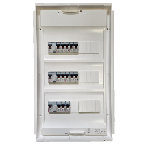 Legrand - Tableau électrique encastré pré-équipé pour T3 - 13 modules - 3 Rangées - AUTO - Réf: LEGTABLEAUT3E