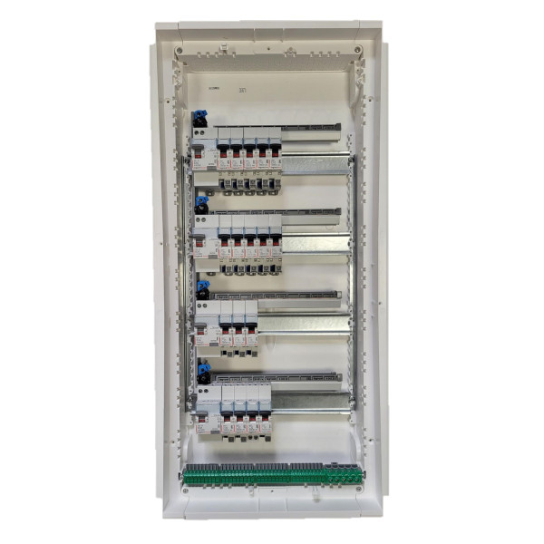 Legrand - Tableau électrique encastré pré-équipé pour T4 - 13 modules - 4 Rangées - AUTO - Réf: LEGTABLEAUT4E