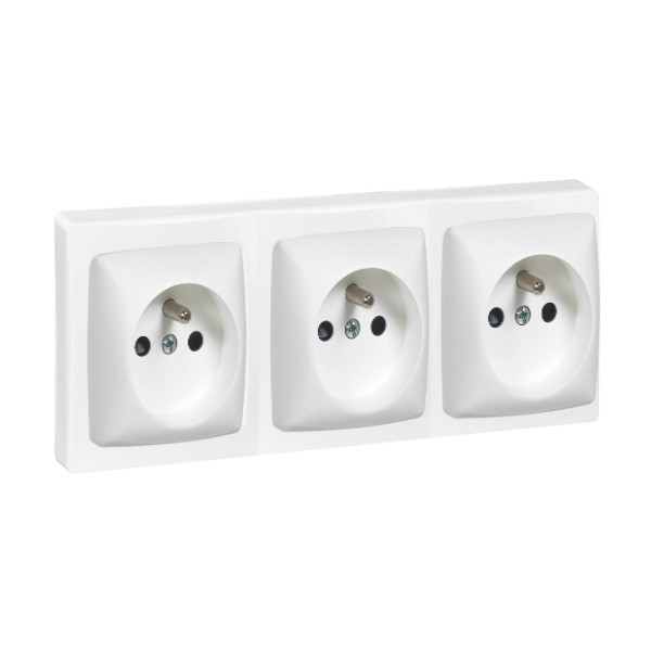 Legrand - Oteo - 3 Prises 2P+T 16A + Cadre saillie 3 postes - Blanc - Réf. : 086093+086127Lx3