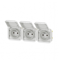 Legrand Plexo - Triple prise 2P+T - 16A - 230V - composable - précâblée - horizontale - IP55/IK07 - Réf : 069644L