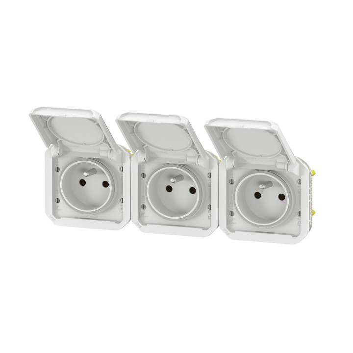 Legrand Plexo - Triple prise 2P+T - 16A - 230V - composable - précâblée - horizontale - IP55/IK07 - Réf : 069644L