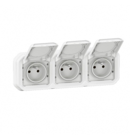 Legrand Plexo - Triple prise 2P+T - 16A - 230V - encastré - précâblée - horizontale - IP55/IK07 - Réf : 069644L+069698L