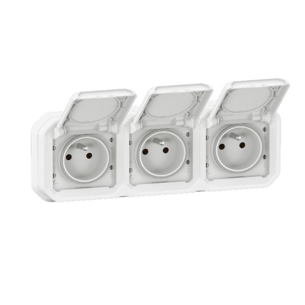 Legrand Plexo - Triple prise 2P+T - 16A - 230V - encastré - précâblée - horizontale - IP55/IK07 - Réf : 069644L+069698L