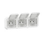 Legrand - Plexo L - Triple prise précâblée  2P+T + Support 3 postes - Encastré - horizontale - Blanc - Ref. : 069644L + 069698L