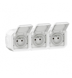 Legrand Plexo - Triple prise 2P+T - 16A - 230V - saillie - précâblée - horizontale - IP55/IK07 - Réf : 069644L+069688L