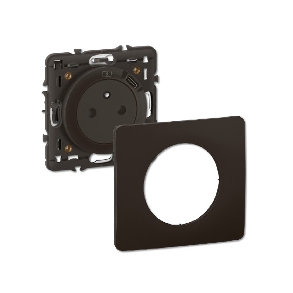 Legrand - Céliane 2024 - Prise surface avec prise USB type C - Noir - Avec support et enjoliveur - COMPLET - Réf : CJ0140