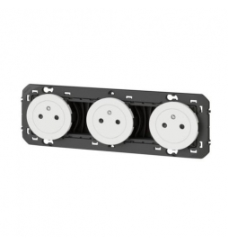 Legrand - Triple prise de courant 2P+T Surface Dooxie précâblées - 16A - Blanc - Réf : 600333