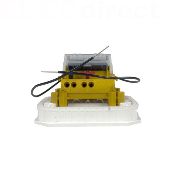 Legrand Plexo - Poussoir NO+NF lumineux - 10A - 250V - saillie - étanche - IP55/IK08 - Blanc - Réf : 069616L+069689L