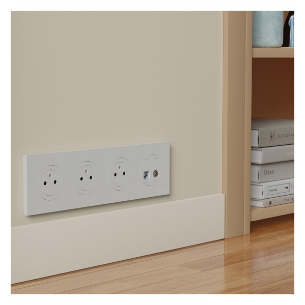 Schneider - Odace 2025 - plaque de finition 4 postes - couleur Blanc craie - Réf : S920708