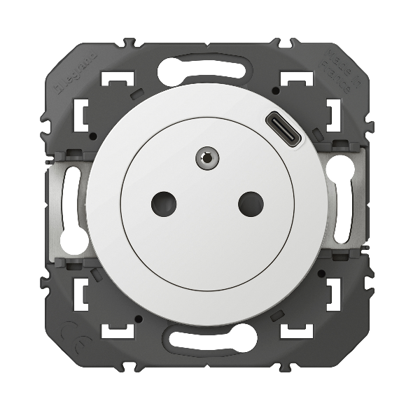 Legrand - Dooxie - Prise de courant 2P+T Surface + Chargeur USB Type-C - avec plaque - Finition Blanc - Réf : 600341+600801