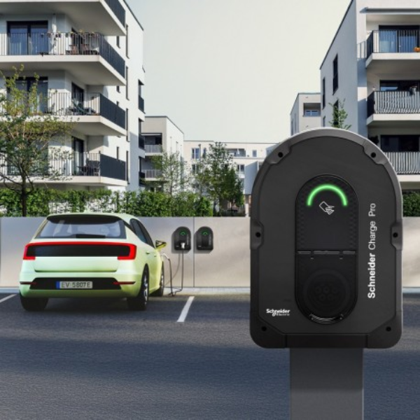 Schneider Charge Pro - Borne de recharge paramétrable jusqu'à 7,4/11/22KW - 1P/3P T2S - 4G - Réf : EVB4S22N40MG