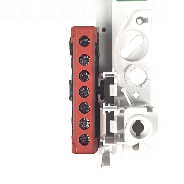 Schneider - Bornier isolé Ph et N 1x35mm2 + 6x16mm2 - pour coffret RESI9 - Réf : R9H13411