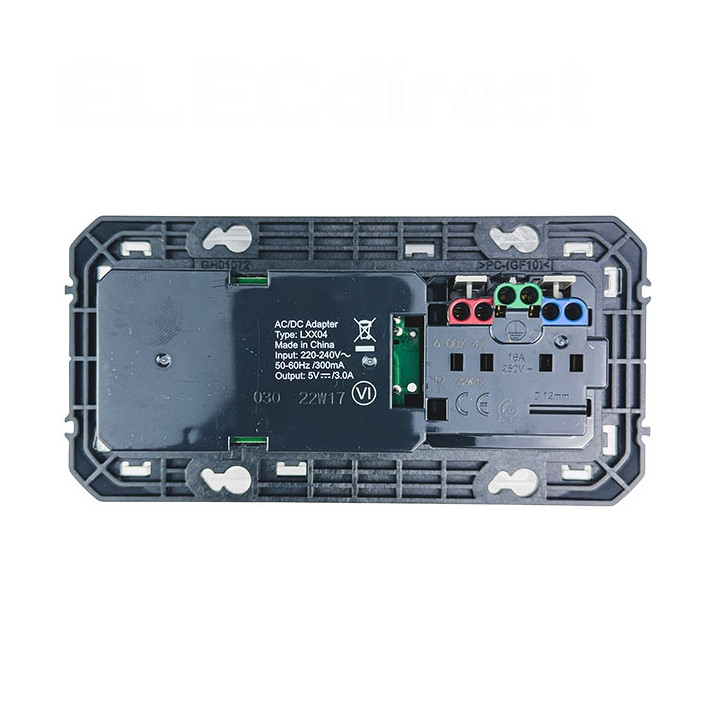 Legrand - Prise de courant 2P+T Surface + chargeur 2 USB Type-A Dooxie 3A précâblés - finition Blanc - Réf : 600342