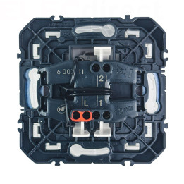 Legrand - Interrupteur ou va-et-vient avec voyant lumineux Dooxie - 10AX - 250V~ - finition Blanc - Réf : 600011