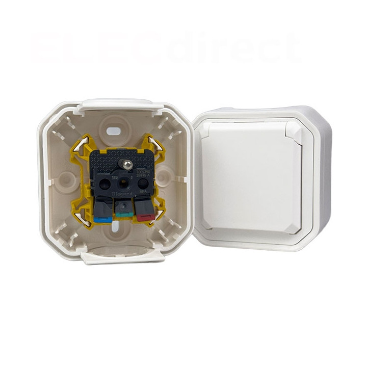 Legrand - Plexo L - Prise de courant 2P+T - 16A - Saillie - Blanc - IP55/IK08 - Réf : 069781L