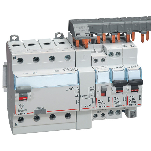 Legrand - Peigne HX3 optimisé tétrapolaire - 12 modules - Réf : 405201