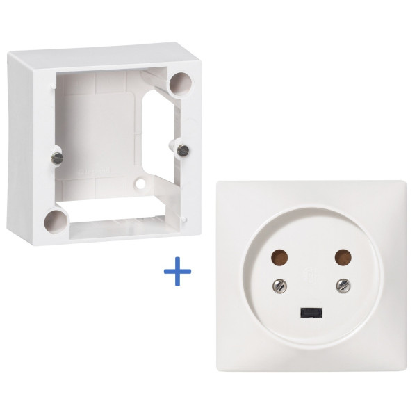 Legrand - Cadre saillie 80x80 pour socle à encastrer + Socle 2P+T 20A - 055422+055439