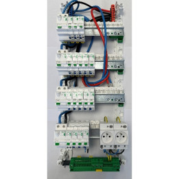 Schneider - Tableau électrique pré-équipé et pré-câblé pour T4/5 - Rési9 - 13 modules - 4 Rangées - XE - Réf : SCHT4R4ID