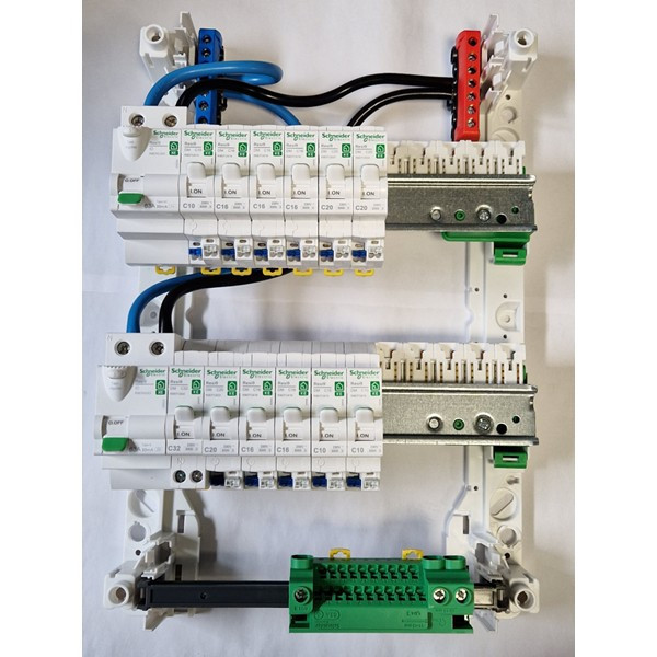 Schneider - Tableau électrique pré-équipé et pré-câblé pour T1/T2 - Rési9 - 13 modules - 2 Rangées - XE - Réf: SCHTAMC2R2ID