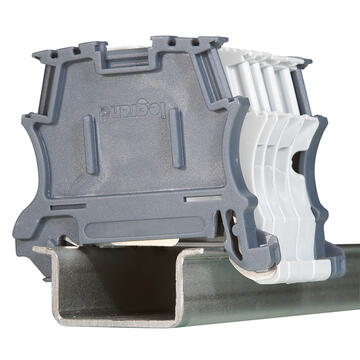 039031 Bloc De Jonction De Puissance Nu Plage-plage Viking 3 Pour Rail Asymétrique Avec Raccordement Maximum 35mm² Et Pas 26mm - Professionnel